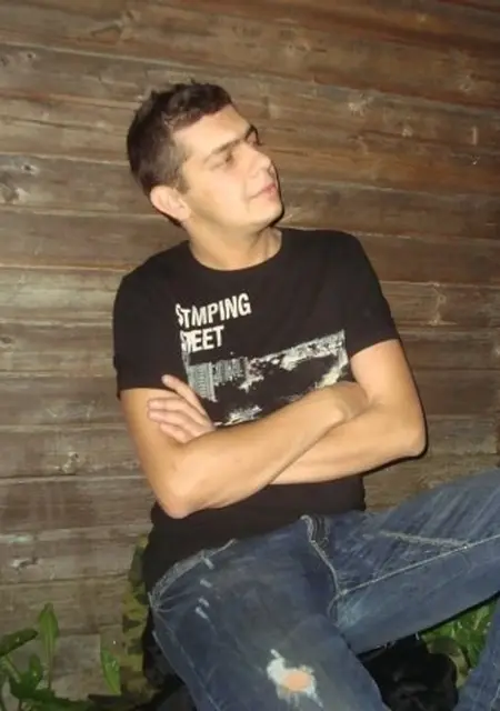 Я Антон, 41, знакомлюсь без обязательств в Усинске