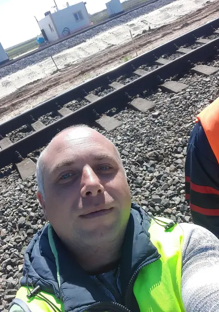 Евгений из Керчи, мне 36, познакомлюсь для общения