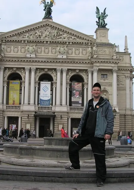 Юрий из Запорожья, мне 50, познакомлюсь на одну ночь