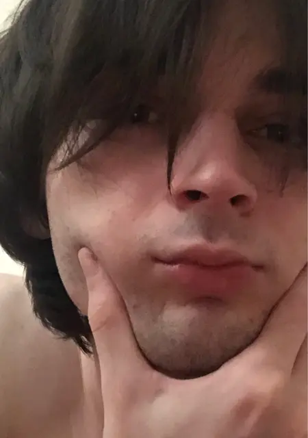 Рома из Сургута, ищу на сайте дружбу