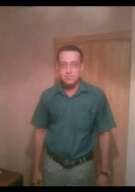 Я Павел, 36, из Невинномысска, ищу знакомства без обязательств