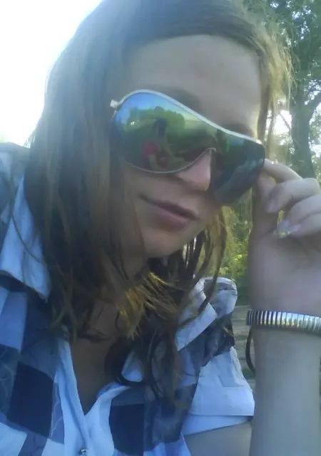 Алеся из Калуги, ищу на сайте знакомства на одну ночь