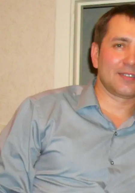 Я Daemon, 54, знакомлюсь для постоянных отношений в Саяногорске