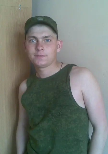 Я Alekseiy, 33, из Канска, ищу знакомства без обязательств