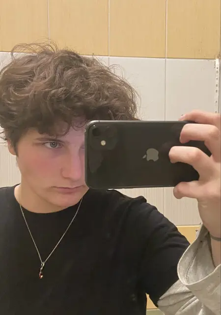 Я Вика, 19, знакомлюсь без обязательств в Краснодаре