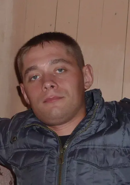 Я Олег, 40, из Моздока, ищу знакомства без обязательств