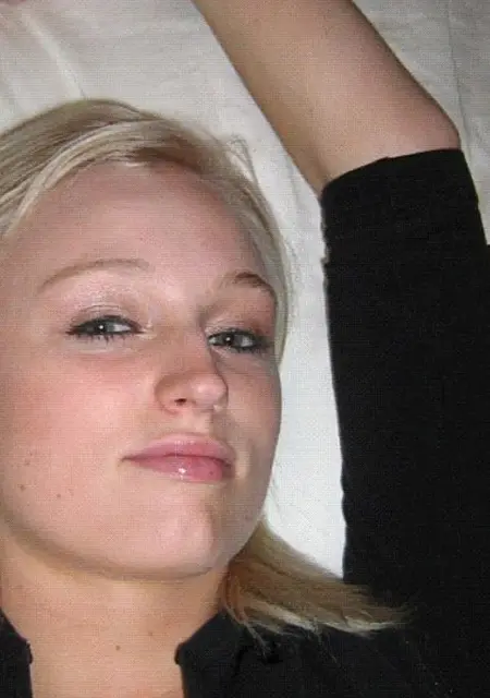 Я Kisa, 29, из Сертолова, ищу знакомство для приятного времяпровождения