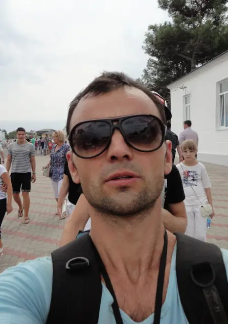 Я Денис, 47, знакомлюсь без обязательств в Новороссийске