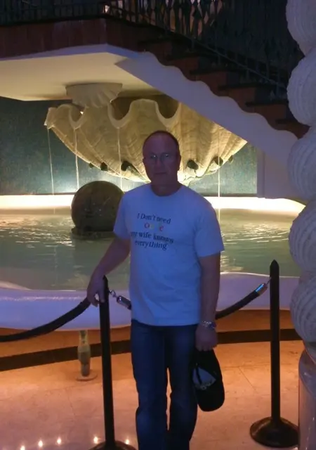 Александр из Севастополя, мне 51, познакомлюсь на одну ночь