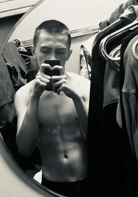 Я Даниил, 22, знакомлюсь на одну ночь в Свободном