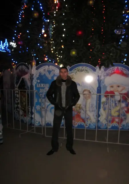 Роман из Сак, мне 39, познакомлюсь без обязательств