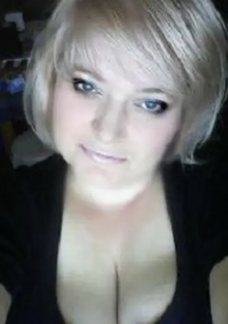 Вера из Ростова-на-Дону, ищу на сайте приятное времяпровождение