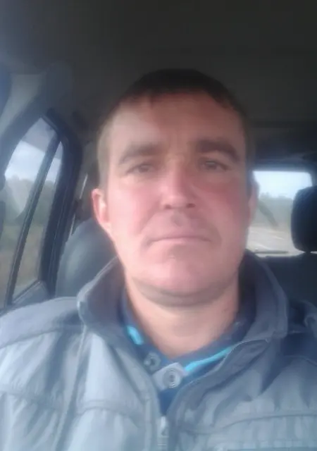 Я Сергей, 47, знакомлюсь для вирта в Канске