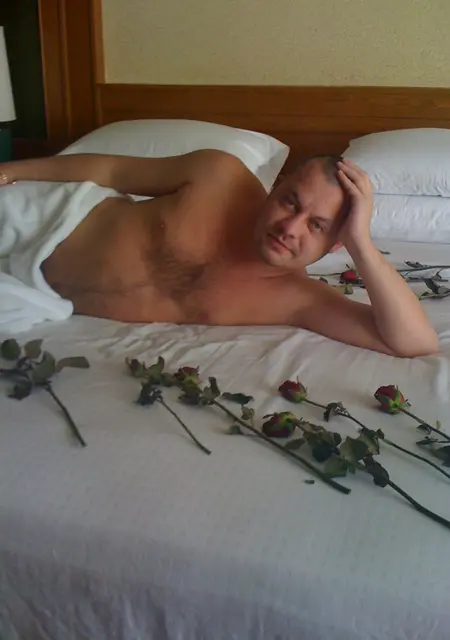 Я Денис, 44, знакомлюсь без обязательств в Одинцово