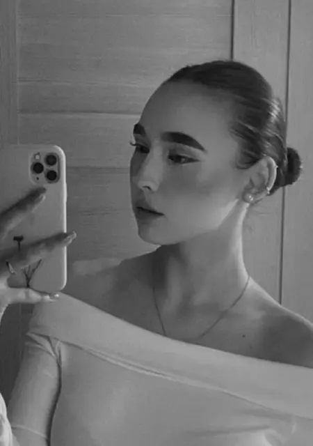 Дарья из Санкт-Петербурга, мне 19, познакомлюсь без обязательств