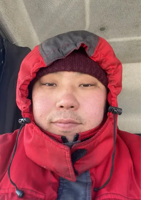 Саня из Якутска, мне 27, познакомлюсь без обязательств