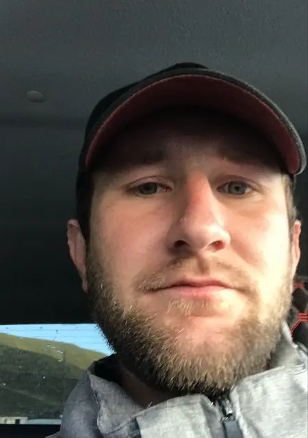 Ибрагим из Махачкалы, мне 28, познакомлюсь на одну ночь