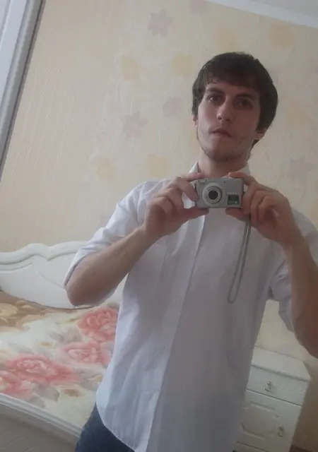 Максим из Несвижа, ищу на сайте общение