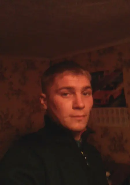 Вячеслав из Арсеньева, ищу на сайте приятное времяпровождение