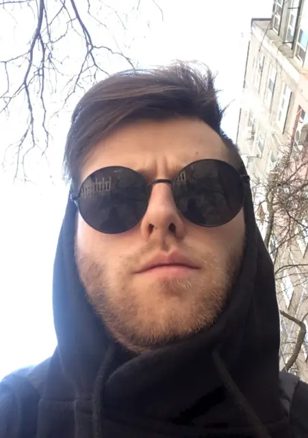 Alex з Черкас, шукаю на сайті знайомства без зобов'язань