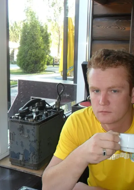 Дмитрий из Чапаевска, мне 39, познакомлюсь без обязательств