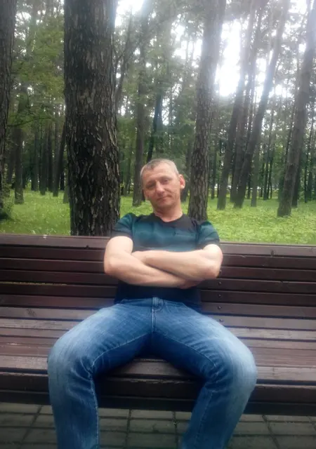 Константин из Магадана, мне 48, познакомлюсь на одну ночь