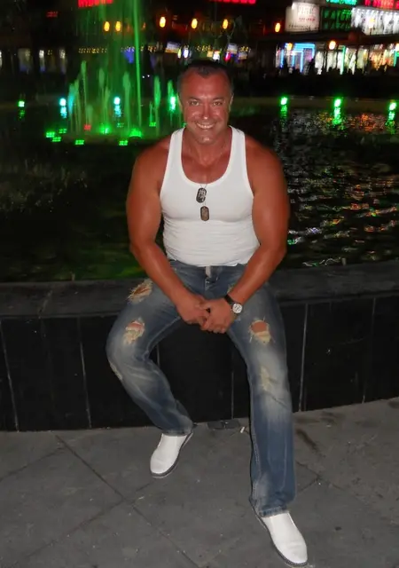 Я Oleg, 51, знакомлюсь без обязательств в Минске