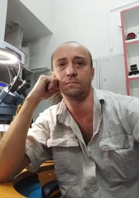 Я Сергей, 45, из Омска, ищу знакомство для постоянных отношений