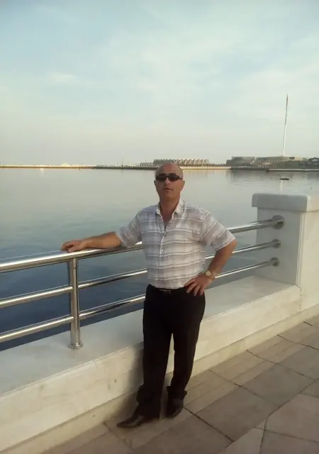 Волшебник из Ноябрьска, мне 52, познакомлюсь без обязательств