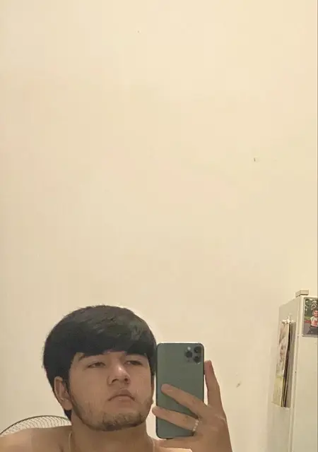 Я Кахрамон, 21, знакомлюсь на одну ночь в Новосибирске