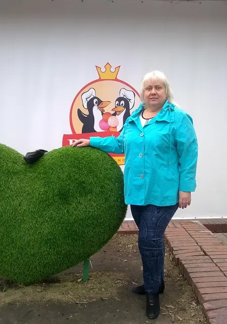 Я Светлана, 58, знакомлюсь без обязательств в Саратове