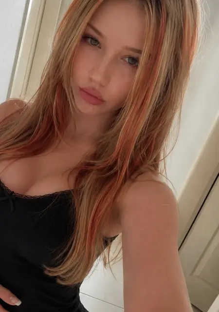 Я Nadi, 20, из Москвы, ищу знакомства на одну ночь
