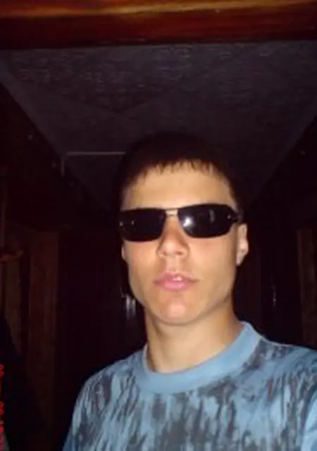 Азат из Ишимбая, ищу на сайте знакомства на одну ночь