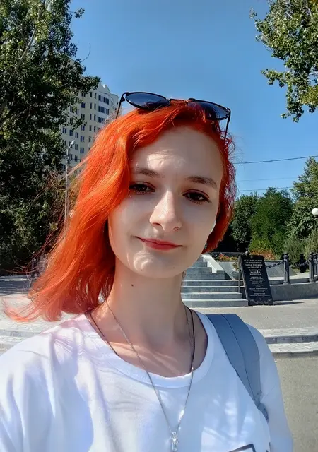 Я Лина, 19, из Астрахани, ищу знакомство для постоянных отношений