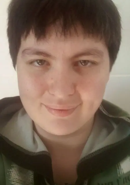 Дмитрий из Улан-Удэ, мне 21, познакомлюсь на одну ночь