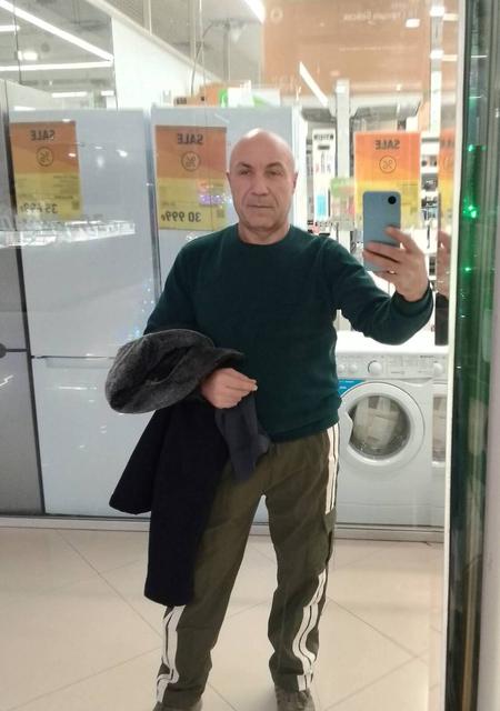 Я Олег, 50, из Санкт-Петербурга, ищу знакомство для дружбы