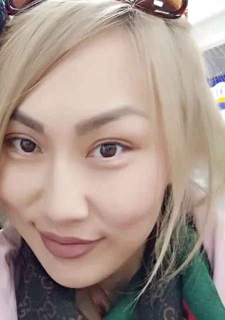 Я Татьяна, 40, знакомлюсь без обязательств в Тюмени