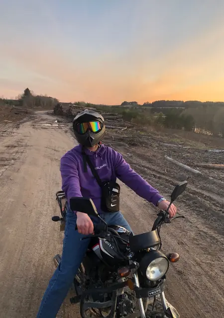 Artemid из Ногинска, мне 24, познакомлюсь для общения