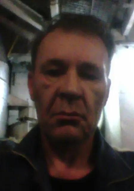 Андрей из Владивостока, ищу на сайте знакомства на одну ночь