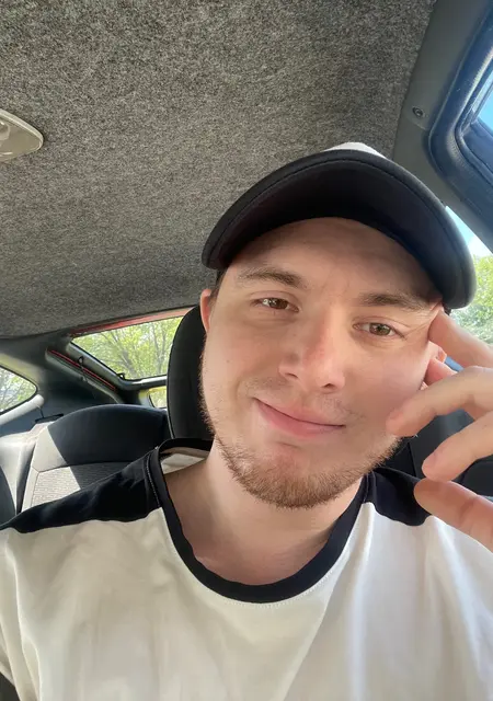 Я Влад, 28, знакомлюсь для постоянных отношений в Рязани