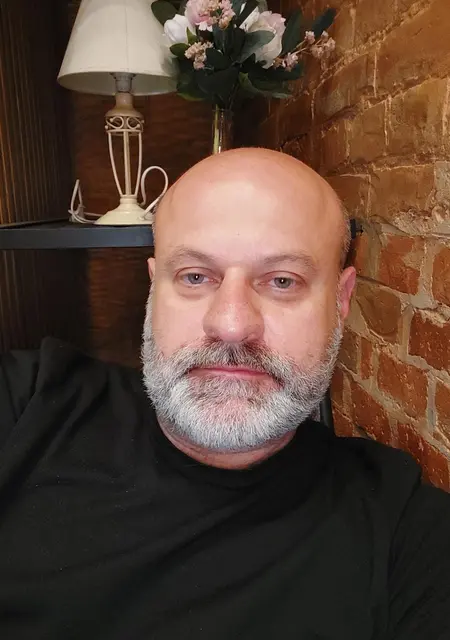 Я Юрий, 50, из Кропивницкого, ищу знакомства на одну ночь