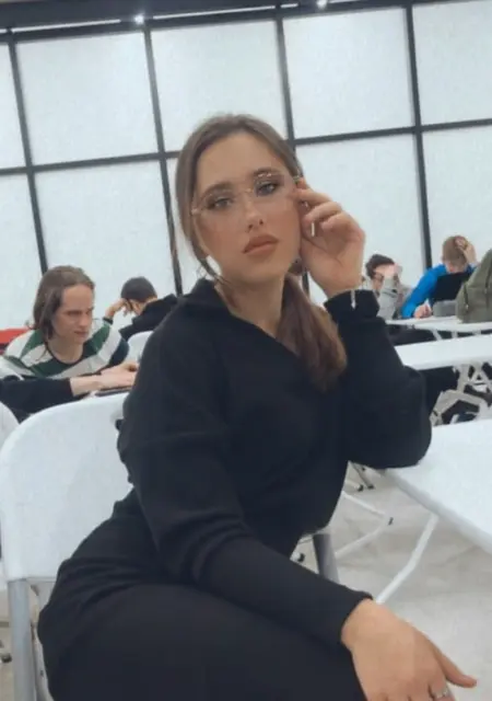 Я Соня, 21, знакомлюсь для приятного времяпровождения в Казани