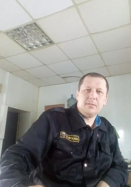 Я Николай, 42, знакомлюсь для постоянных отношений в Новом Уренгое