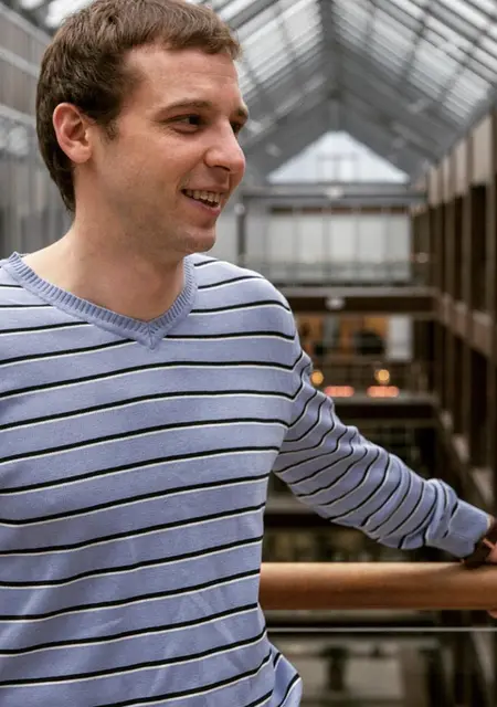 Денис из Подольска, мне 41, познакомлюсь на одну ночь