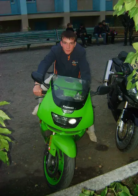 Я Вадим, 36, из Волгодонска, ищу знакомства без обязательств