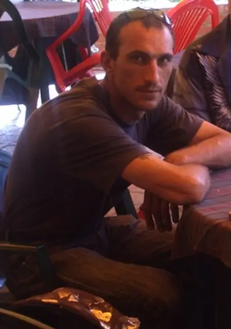 Я Олег, 48, из Доброполья, ищу знакомства без обязательств