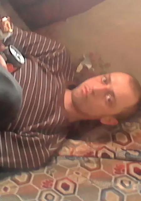 Alex из Черногорска, мне 38, познакомлюсь на одну ночь