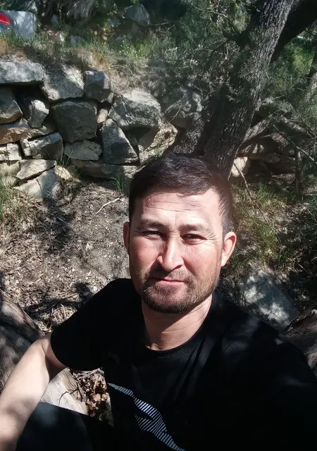 Я Баха, 40, знакомлюсь без обязательств в Ялте