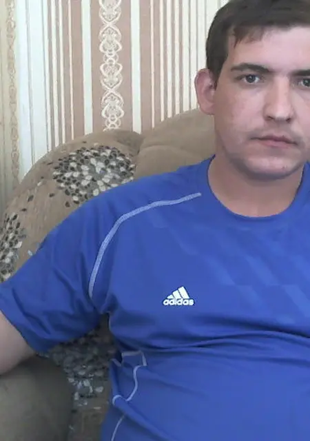 Дима из Энгельса, мне 40, познакомлюсь на одну ночь