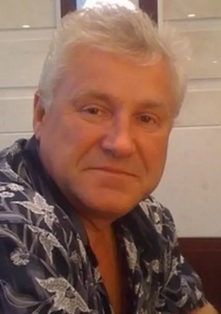 Владиир из Томска, ищу на сайте знакомства на одну ночь